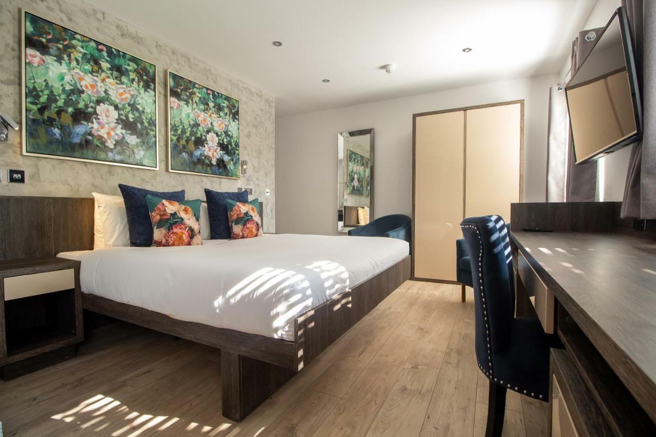 Signature Suites Peterborough Esterno foto