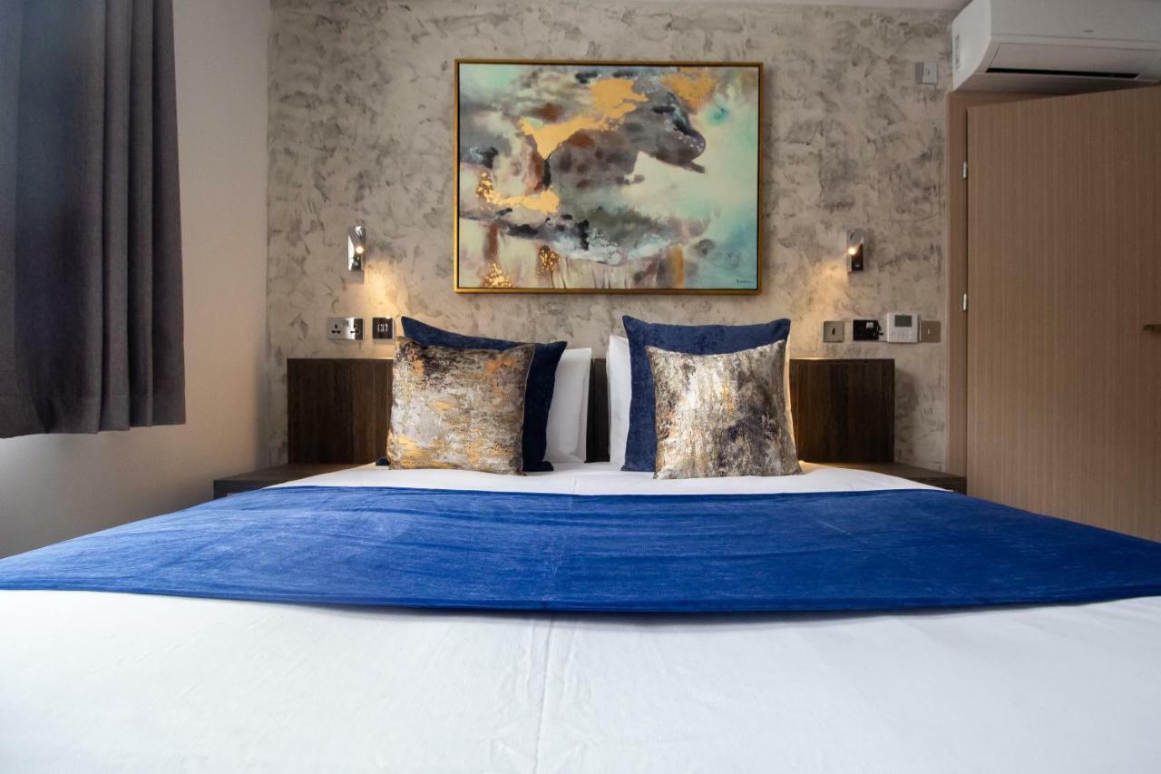 Signature Suites Peterborough Esterno foto